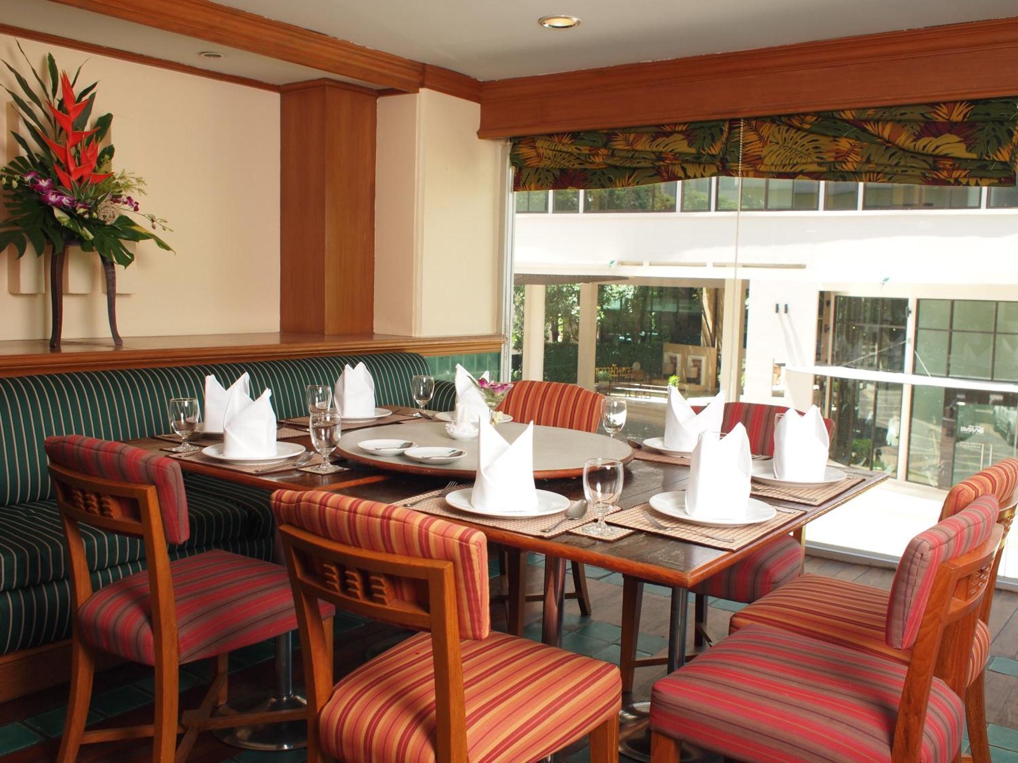 Long Beach Cha-Am Hotel Ngoại thất bức ảnh